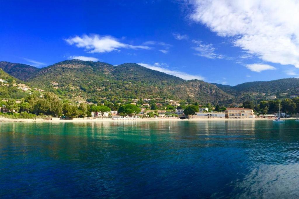 Hotel Beau Soleil لو لا فاندو المظهر الخارجي الصورة